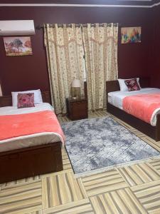 Cozy apartment on South 90th St Front of Dusit Thani Hotel