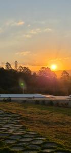 Sítio Âmbar - Piscina, Wi-fi e lago de pesca !