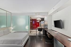 Stunning Views Palms 27303