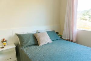 quarto privativo com vista morro do macaco150m praia