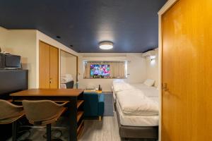 TasoneStayOsaka なんば大国大山301