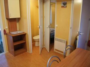 Mobil home confortable avec terrasse à Sournia - API-1-52-319