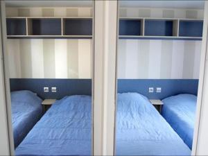 Mobil Home Confortable avec Terrasse pour 6 Personnes - API-1-52-394