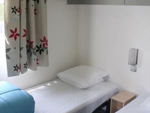 Mobil-home 6 pers avec terrasse à Chaillé-les-Marais - API-1-52-499