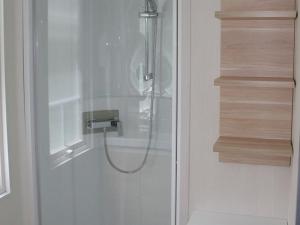 Mobil-home 6 pers avec terrasse à Chaillé-les-Marais - API-1-52-499