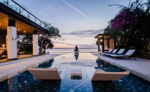 Villa By The Sea with private swimming pool in Benoa - Nusa Dua