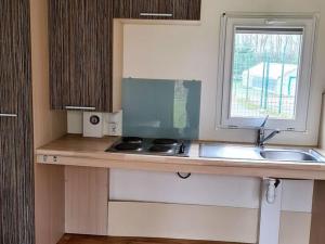 Mobil home PMR avec terrasse, 2 chambres pour 3 pers. - API-1-52-548