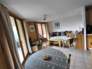 Chalet 3 pièces pour 5 pers, Animaux admis, Parking - FR-1-676-229