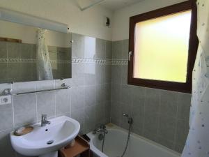 3 pièces pour 5 personnes à Châtel avec parking et animaux admis - FR-1-676-229