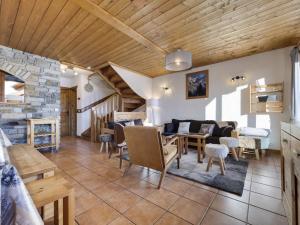 Appartement triplex 12 pers, sud, proche pistes et centre - FR-1-690-35