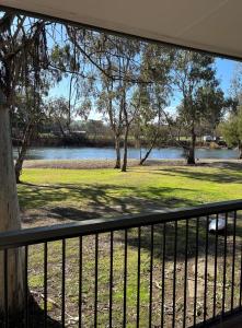 Breakaway Twin Rivers Caravan Park