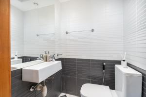 HAVN -1 Bedroom Apartment with Dubai Marina View