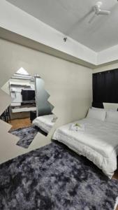 Nesting Lounge One at Santorini Condotel