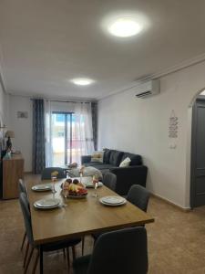 Sol y mar costamarina