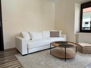 Au cœur d Obernai - plein centre - 6 voyageurs