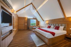 Niyama Jungle Resort