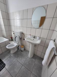 Apartament 3 camere Selimbar Octavian Goga