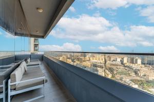 HAVN - 2 Bedroom Apartment in Bloom Tower, JVC