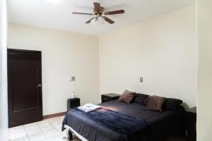 Casa-Alojamiento Tierra Roja zona centro