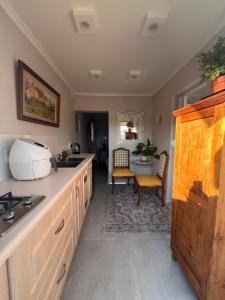 Cosy Cottage Greenside