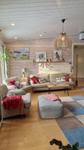 Romantic House with an outdoor Jacuzzi