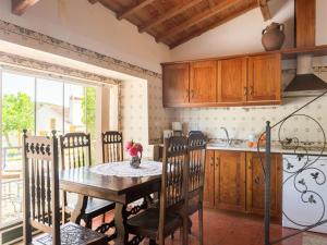 Your Montemor-o-Novo Mansion Escape