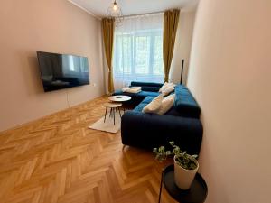 Ravine Apartments - Parking