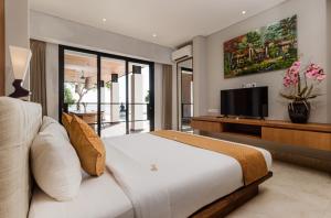 Villa By The Sea with private swimming pool in Benoa - Nusa Dua