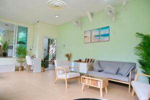 Sweed Dee Love Hostel