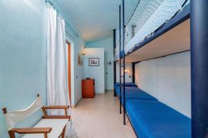 Villa just steps from the sea img23