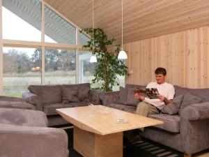 14 person holiday home in Rødby-By Traum