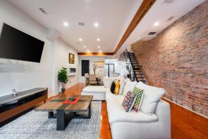 Cozy 3BR Townhouse - Heart of Washington DC