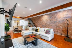 Cozy 3BR Townhouse - Heart of Washington DC