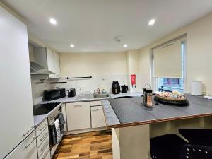 2 bedroom, 4 beds -Grassmarket