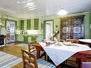 Historic Charm in Varmland Oasis-By Traum