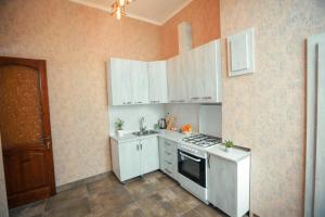 Spacious 2 Bedroom Apartment, 115 m2 Central Tbilisi
