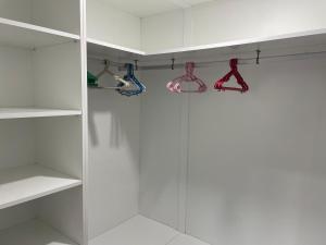 Cozy Residence in Historic Downtown Foz Do Arelho - Farm Views - Walk to Beach