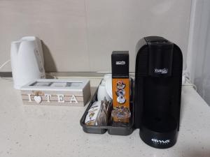 Take 5 INN - Central 2BR by Kavaja Str, Sleeps 5 ppl