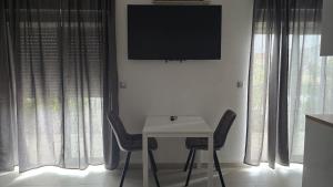 Apartments & rooms Prižmić