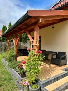 Dom całoroczny Trzyakacje