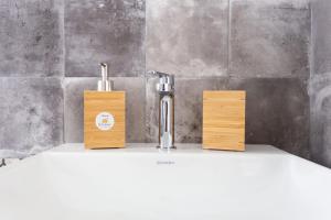 Apartamento con balcón
