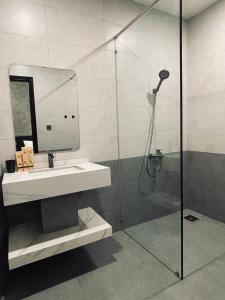 Ben Ben Hotel - Near City Center