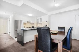 Southbank Sky Retreat by ReadyStay