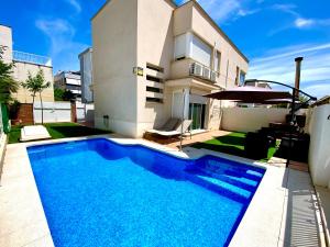 Villa Belén playa , piscina privada - 4hvězdičkové hotely ve městě Oropesa del Mar