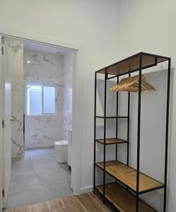 Habitación privada con baño privado I