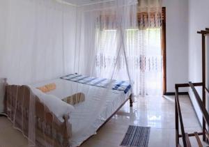 Lake & Garden Retreat villa Mirissa