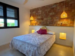 Can Pou, charming village house in Girona