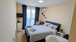 Elegant studio - 100 m from Smokinya Beach by Flat Mаnager