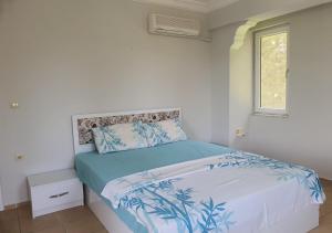 Villa Christing-Cozy Private Villa with Pool in Central Location