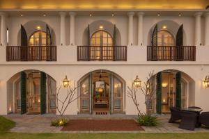 The Flute Mansion